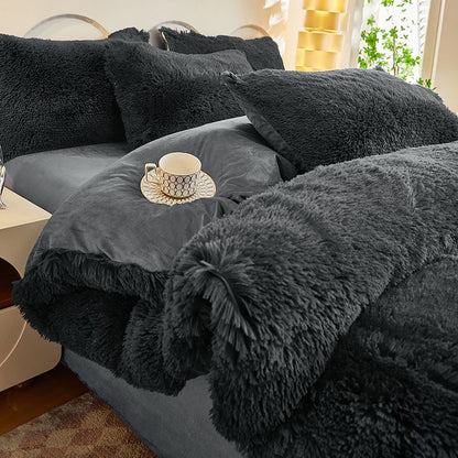 Dark Grey Luxury Thick Plush 4 Piece Bedding Set for 1.5m & 1.8m Beds – Winter Ultra Soft Warm Bedding with Double-Sided Faux Mink Fur & Crystal Velvet, includes 200 x 230CM Quilt Cover, 230 X 250cm Flat Sheet and 2PCS  48 × 74CM Pillowcases