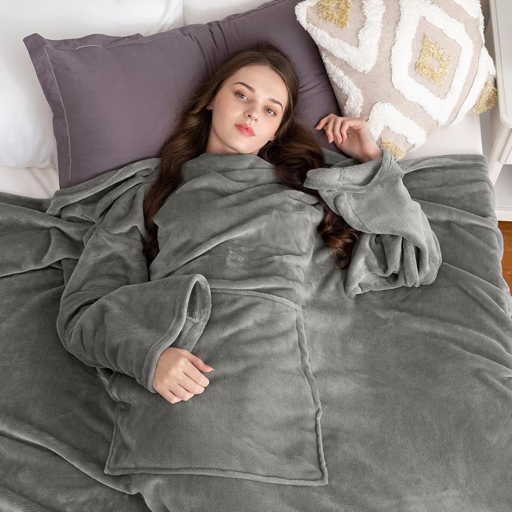 Dark Grey 180 x 120CM Extra Large Wearable Wrap Blanket with Sleeves and Large Pocket, Cozy Thickened Flannel Oversized TV Blanket Robe and Sofa Throw for Home Lounging