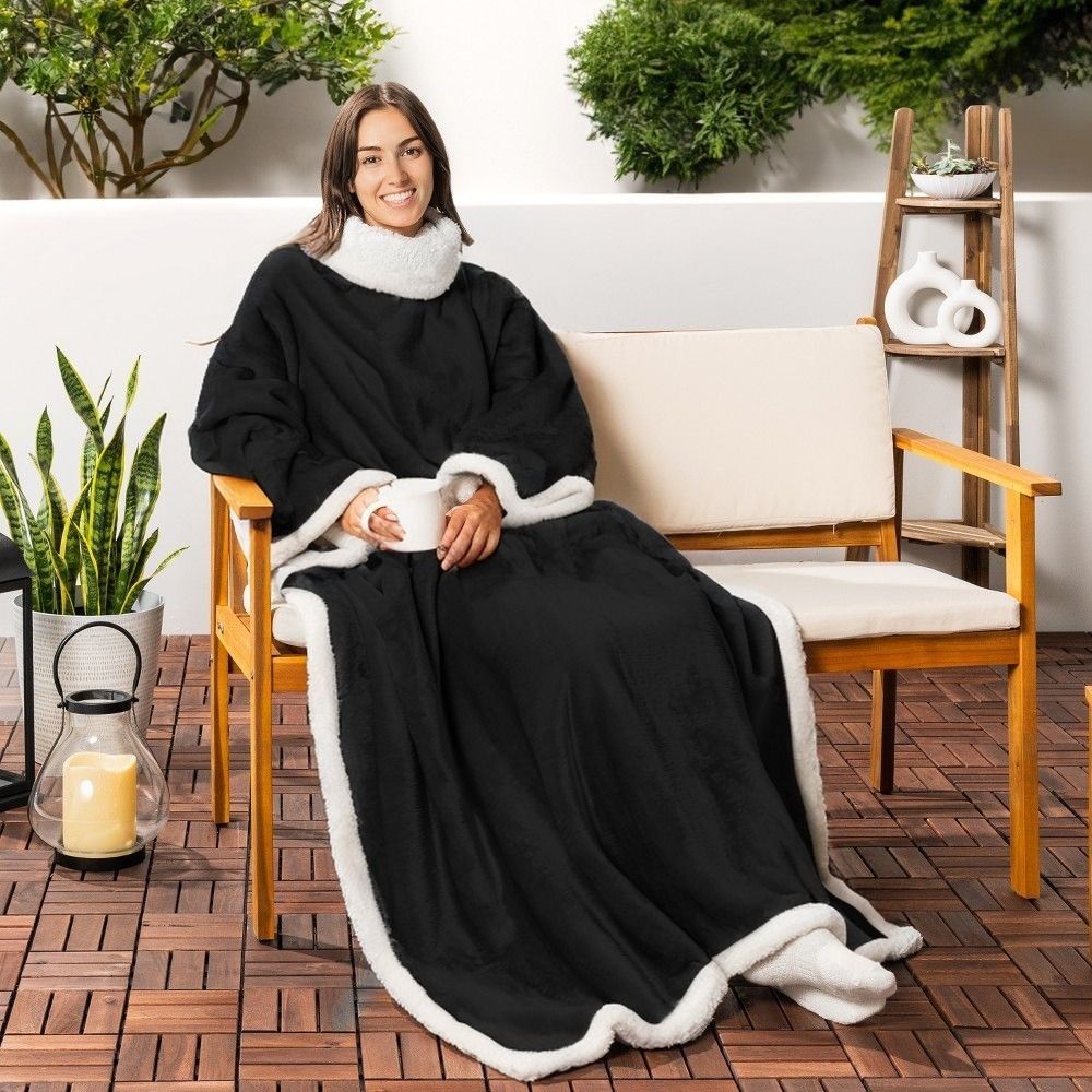 Black 180 x 120CM Extra Large Wearable Wrap Blanket with Sleeves and Large Pocket, Cozy Thickened Composed Flannel Sherpa Fleece Oversized TV Blanket Robe and Sofa Throw for Home Lounging