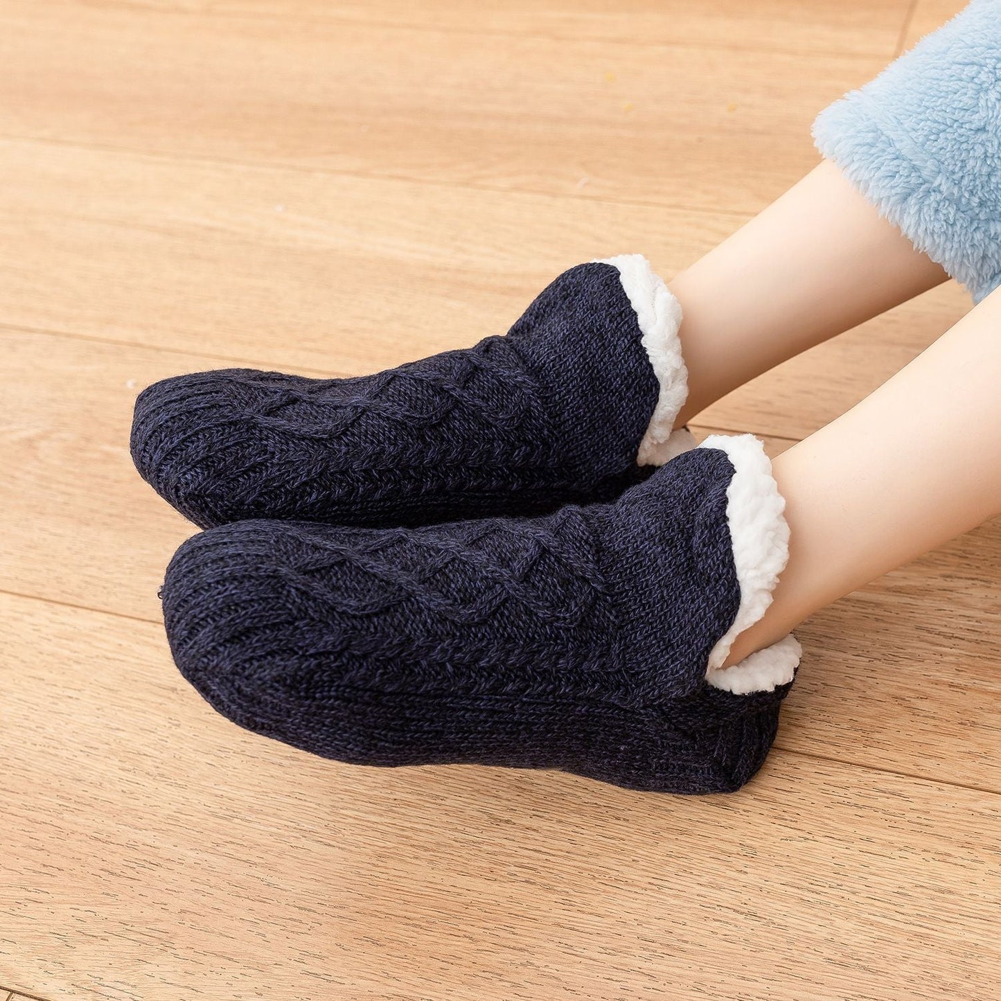 Winter Cozy Warm Loungewear Gift Set â€“ 150 x 180CM Dark Grey Flannel Fleece Wearable Blanket with Adjustable Sleeves Large Front Pocket and Back Velcro Closure, Free L Size Sherpa Fleece Cable Knit Anti-Slip Slipper Socks for Home Relaxation