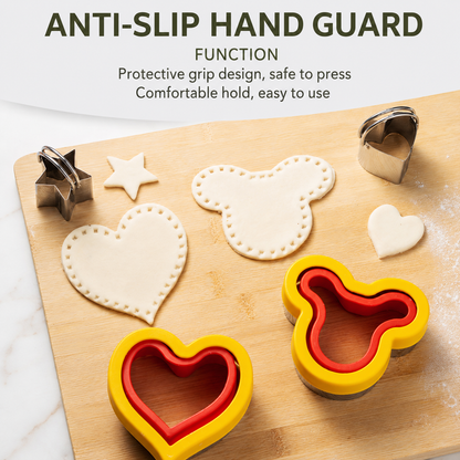 6 Piece Sandwich Cutter and Sealer Set (Heart Square Round Dinosaur Bear Shapes) - Food Grade Stainless Steel Press Moulds, Nonslip Handguard & Easy to Clean for Lunchboxes Toast Cookies  DIY Baking