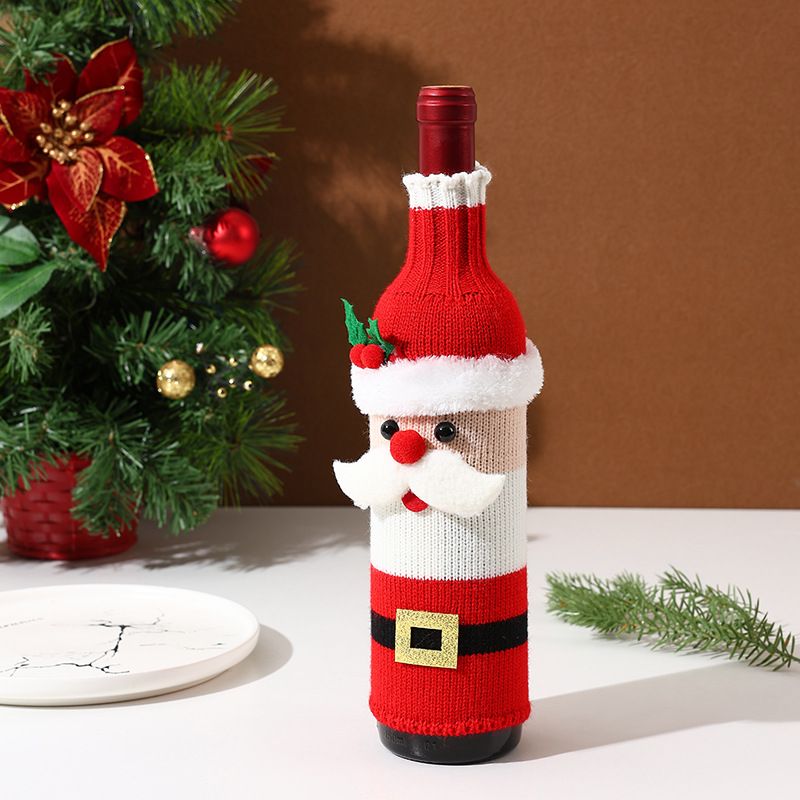 Santa Claus Style  Knitted Christmas Wine Bottle Cover - Festive Table Decor for Holiday Parties and Home Dining