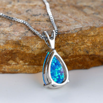 Blue Opal Teardrop Platinum-plated chain Pendant Necklace for Women, Elegant Sparkling Opal Drop Necklace, Adjustable Chain Fashion Jewellery Gift