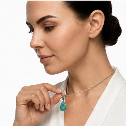 Green Opal Teardrop Platinum-plated chain Pendant Necklace for Women, Elegant Sparkling Opal Drop Necklace, Adjustable Chain Fashion Jewellery Gift
