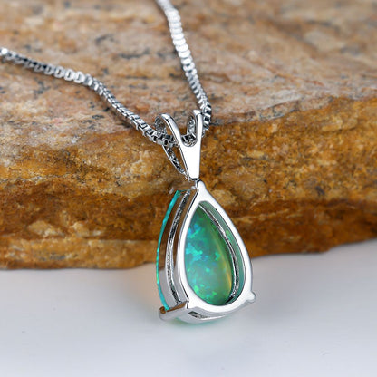 Green Opal Teardrop Platinum-plated chain Pendant Necklace for Women, Elegant Sparkling Opal Drop Necklace, Adjustable Chain Fashion Jewellery Gift
