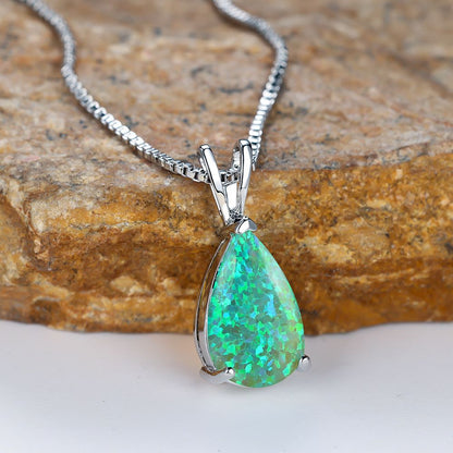 Green Opal Teardrop Platinum-plated chain Pendant Necklace for Women, Elegant Sparkling Opal Drop Necklace, Adjustable Chain Fashion Jewellery Gift