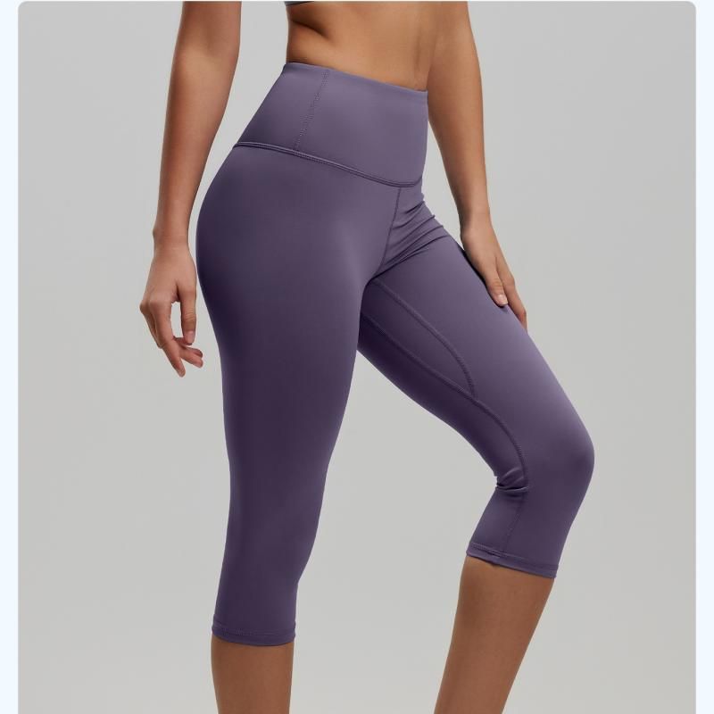 Purple M Size Women's High Waist 3/4 Yoga Leggings - Peach Hip Lift Design, Breathable Stretch Fabric for Gym Running and Daily Wear