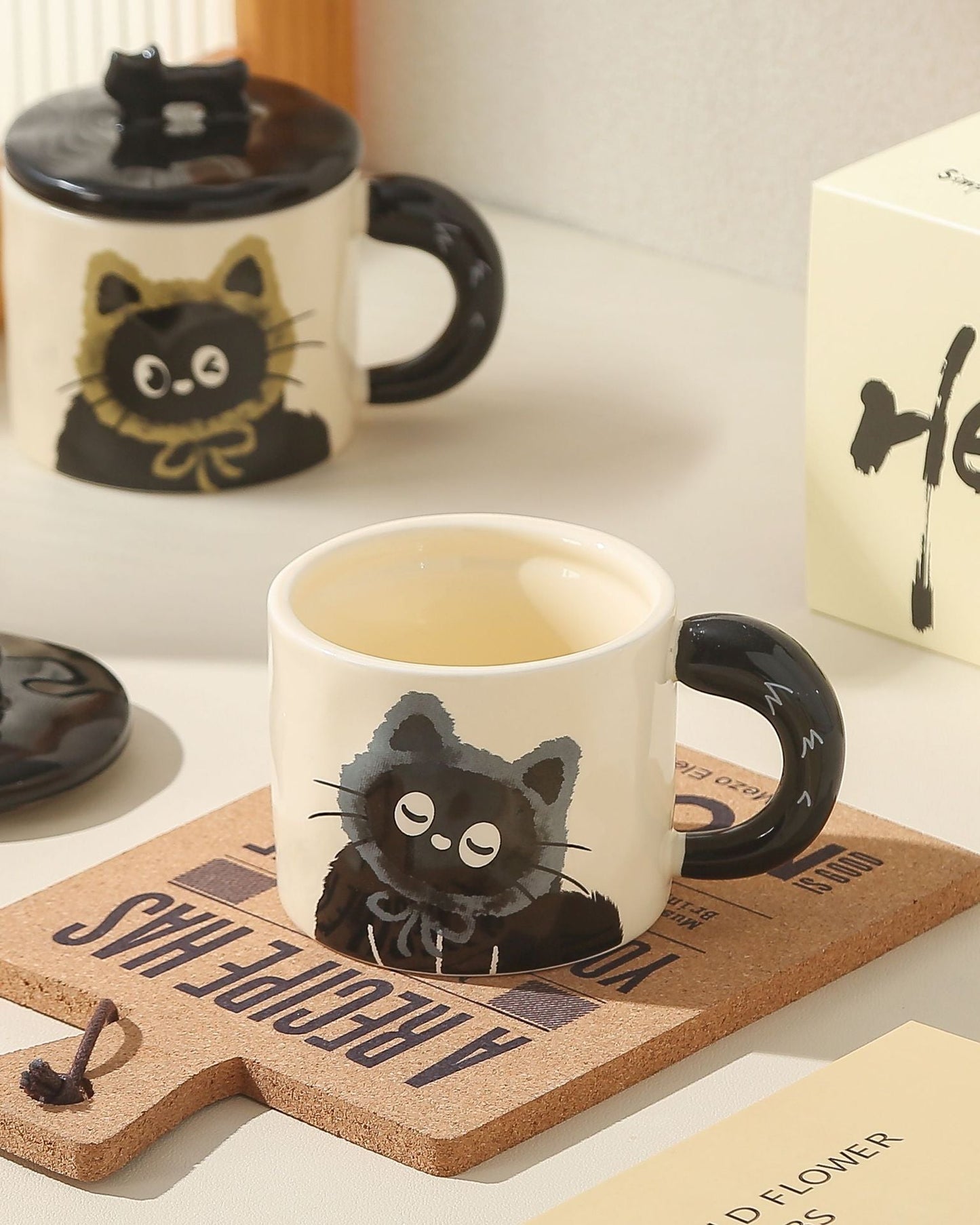 Blue Cute Cat Ceramic Mug with Lid 360ml, Kawaii Coffee Cup Gift Set for Home Office Tea Cocoa and Hot Drinks