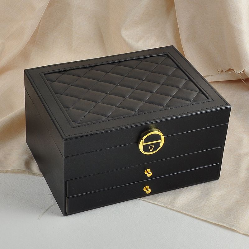 Black Large Lockable Jewellery Box with 3 Drawers PU Leather Jewellery Organiser Case for Rings Earrings Necklaces Watches and Bracelets