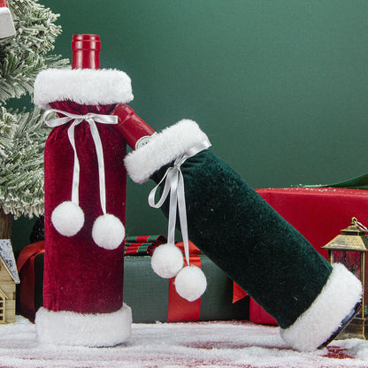 2 Pack (Red+Green) Christmas Velvet Wine Bottle Covers with Faux Fur Trim Reusable Wine Bottle Gift Bags for Holiday Table Decor and Christmas Party Decorations