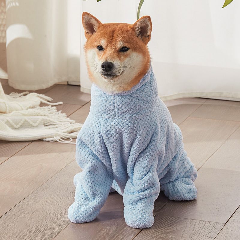 Pet Wearable Bathrobe Towel (Size M) - Quick-drying, absorbent full-body cover with hood and zipper, suitable for dog and cat grooming