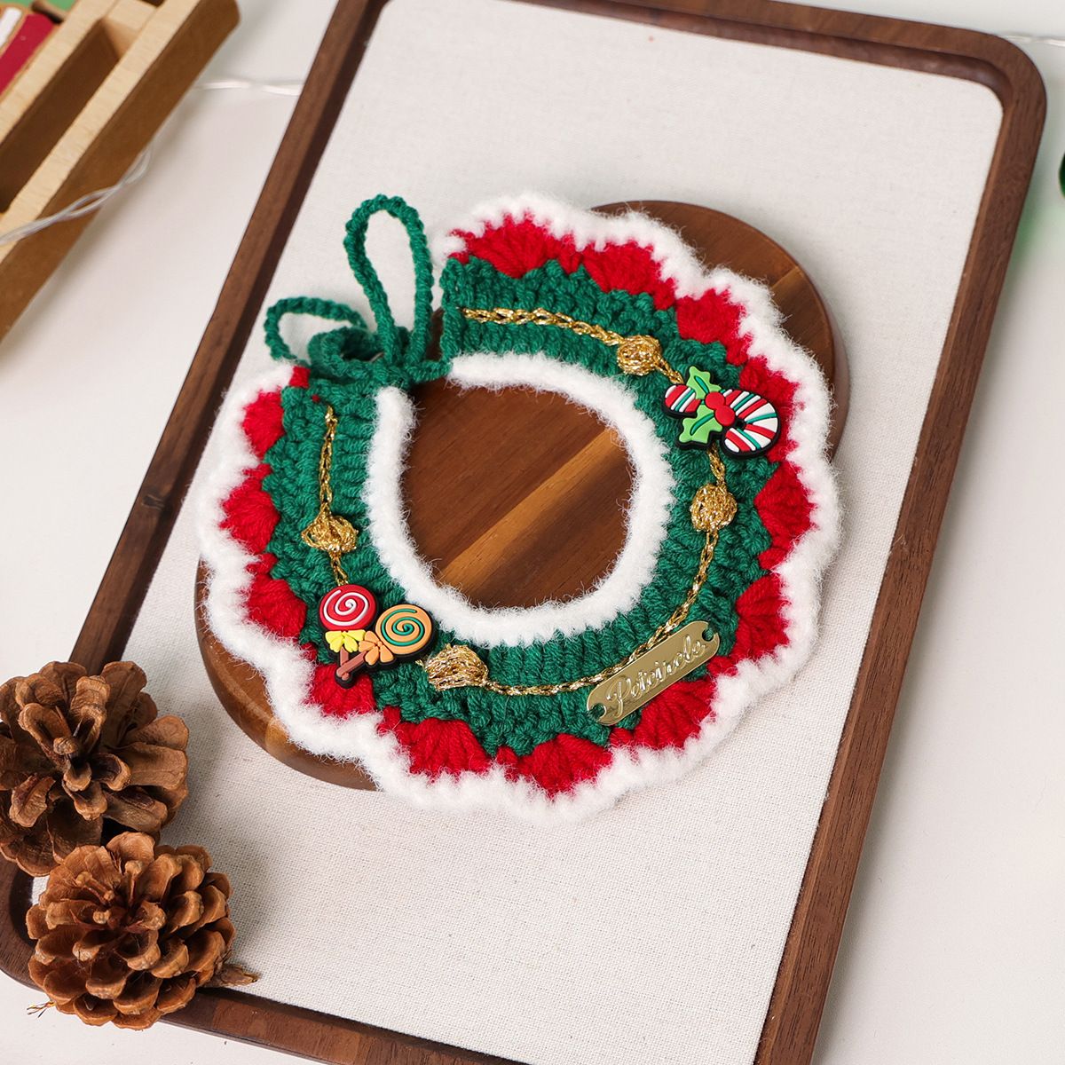 Christmas Pet Collarï¼ˆWhite frayed edgesï¼‰ Knitted Festive Dog Cat Collar Red Green Adjustable Soft Lightweight Holiday Pet Accessories for Small Dogs and Cats  Party Wear