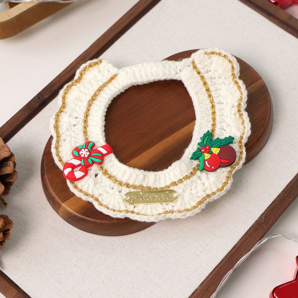 Christmas Pet Collarï¼ˆCane and pine coneï¼‰ Knitted Festive Dog Cat Collar Red Green Adjustable Soft Lightweight Holiday Pet Accessories for Small Dogs and Cats  Party Wear
