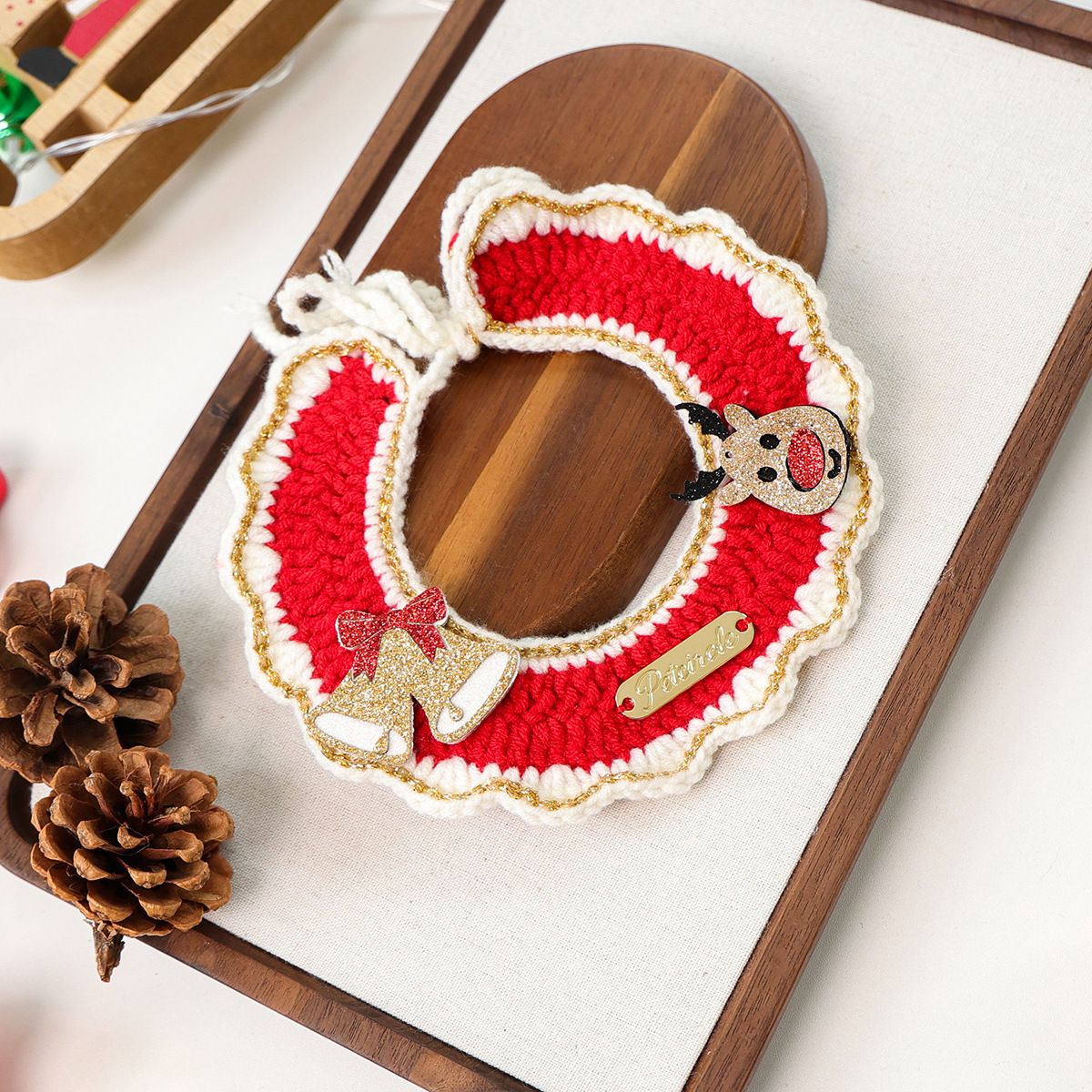 Christmas Pet Collarï¼ˆBell-shaped deerï¼‰ Knitted Festive Dog Cat Collar Red Green Adjustable Soft Lightweight Holiday Pet Accessories for Small Dogs and Cats  Party Wear