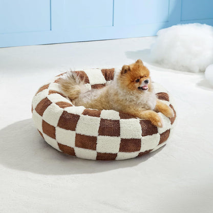 Small Medium Pet Donut Bed (Coffee plaid) -50cm outer diameter, Soft Plush Round Dog Bed and Cat Bed with Raised Rim, Cozy Calming Pet Sleeping Cushion, Checkered Washable Puppy Bed for Indoor Small Dogs Cats and Kittens