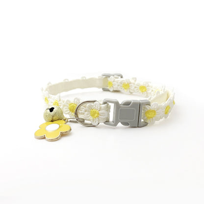 Floral Lace Pet Collar with Bell and Charm (White flower design)- Adjustable Polyester Cat Collar for Small Dogs and Cats, Colourful Embroidered Neck Collar, Cute Puppy Kitten Accessory, 18-30cm